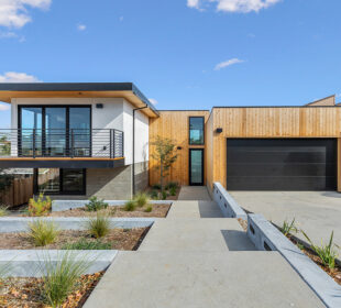 Designing Harmony with Nature: The 605 Cornish House