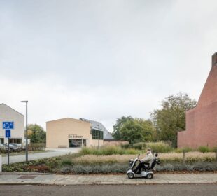 Fostering Community Engagement: De Schoor Turnhout Community Center